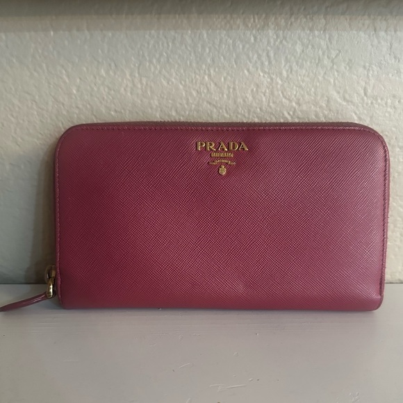 PRADA Saffiano Long Zip Wallet - Picture 2 of 12